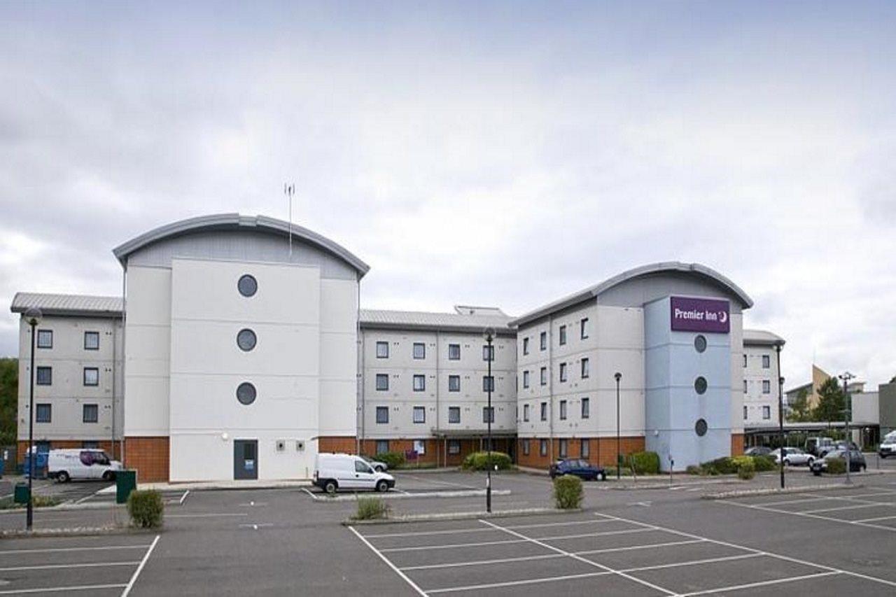 Premier Inn London Енфілд Екстер'єр фото